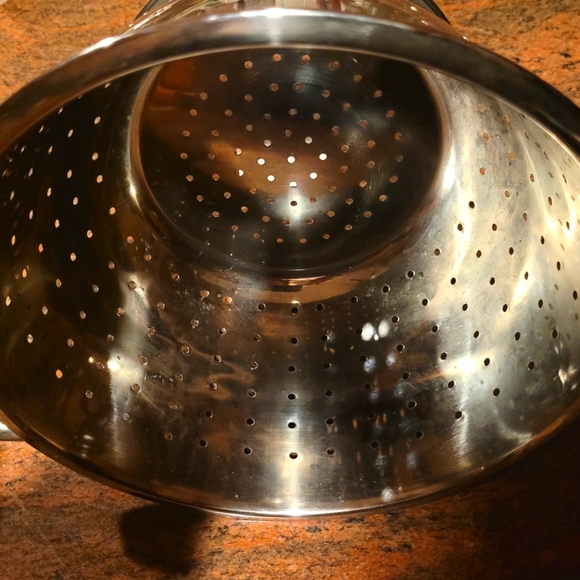 Two 3 QT Stainless Steel Colander Set of 2 - Picture 8 of 10